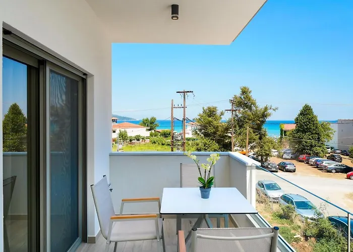 Elisavet Nuevo & Skala Potamia