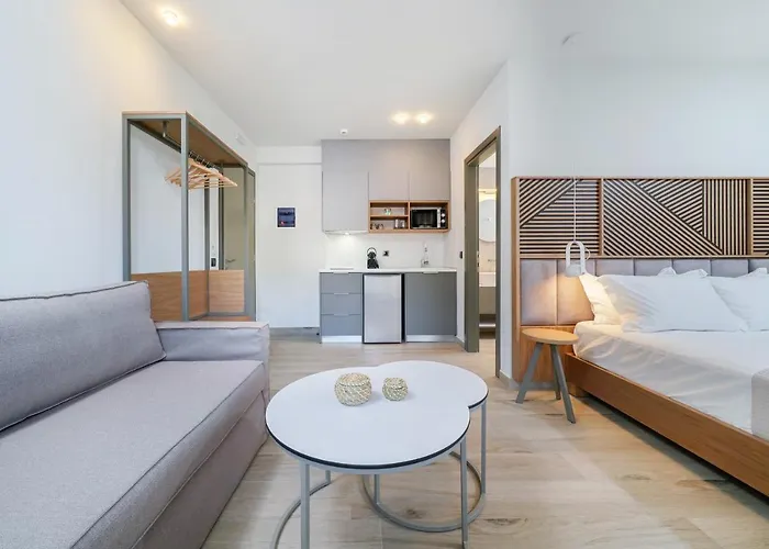 Elisavet Nuevo Studios&suites