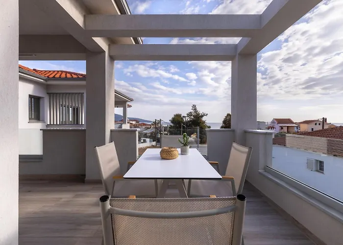 Elisavet Nuevo Studios&suites 4*