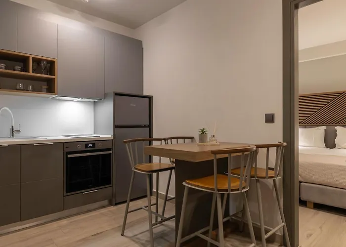 Apartahotel Elisavet Nuevo Studios&suites 4*